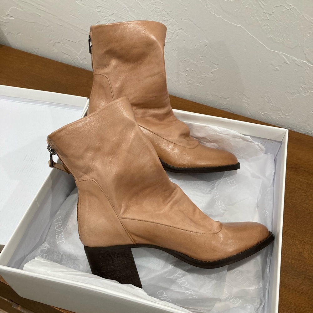 Chelsea & Violet Freedom Ruched Back Zip Block Heel Booties